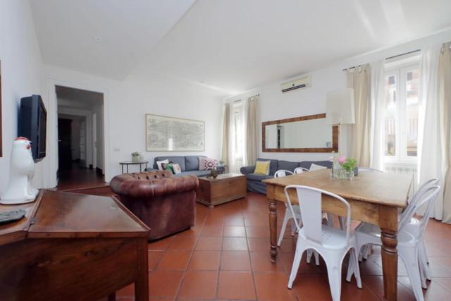 Pantheon 2 Bedrooms Rome Luaran gambar